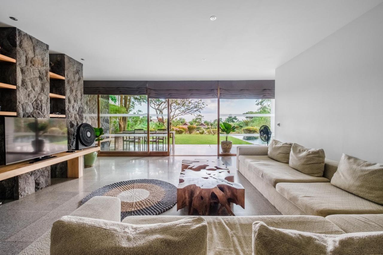 Balangan Beachfront Nakar Villa Jimbaran  Bagian luar foto