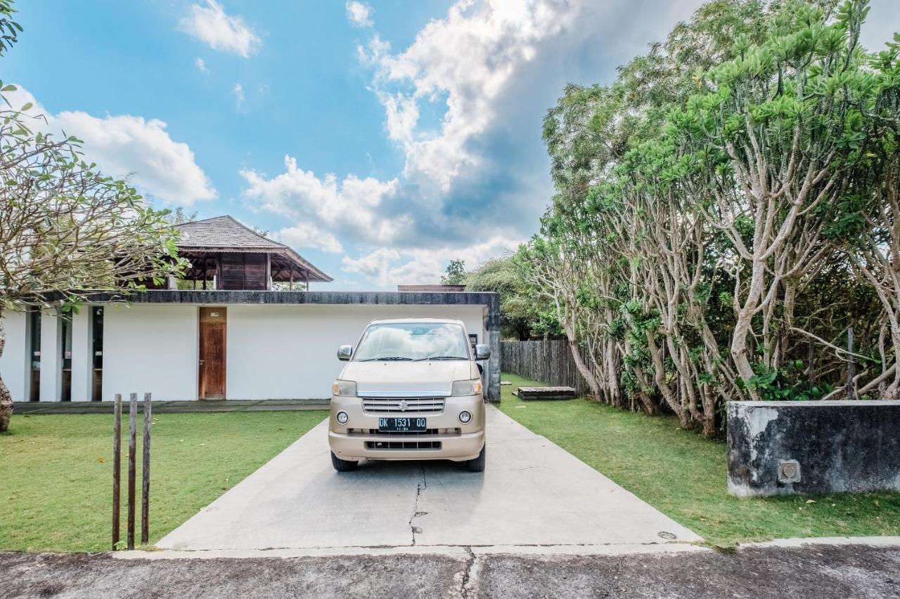 Balangan Beachfront Nakar Villa Jimbaran  Bagian luar foto