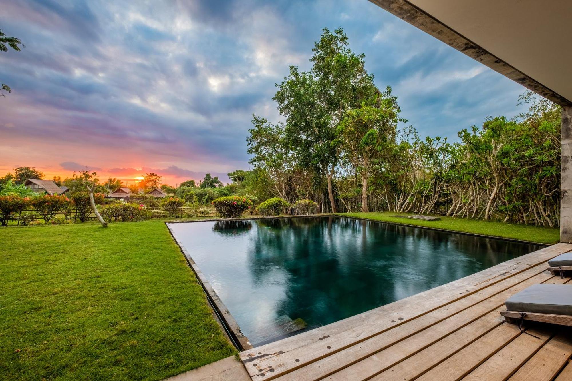 Balangan Beachfront Nakar Villa Jimbaran  Bagian luar foto